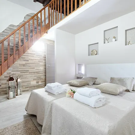 Appartement Santa Croce Cathedral By Mmega à Florence Extérieur photo